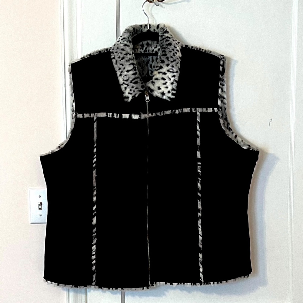 Faux fur vest  - reversible 2X - NWOT
